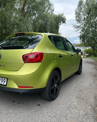 Seat Ibiza cena 17000 przebieg: 150000, rok produkcji 2008 z Katowice małe 106